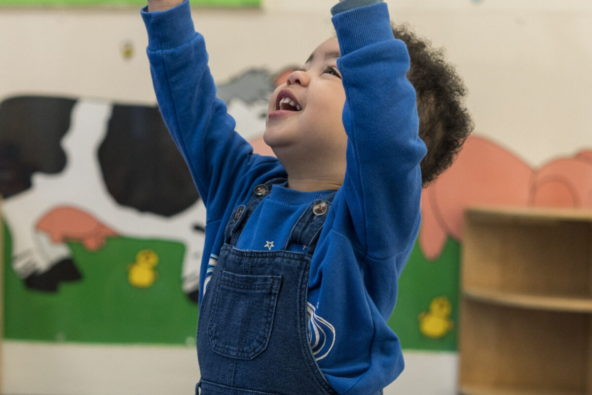 Indoor play dancing