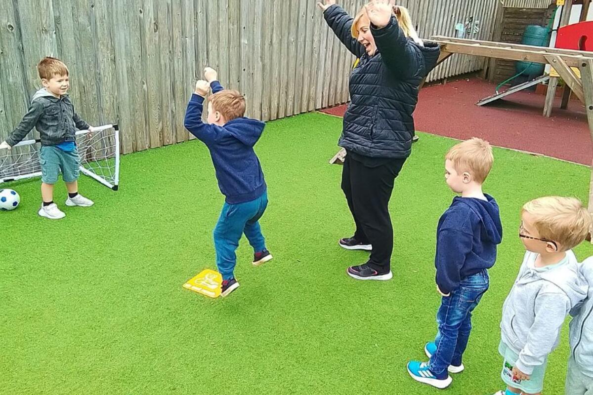Hopscotch Football Day 3