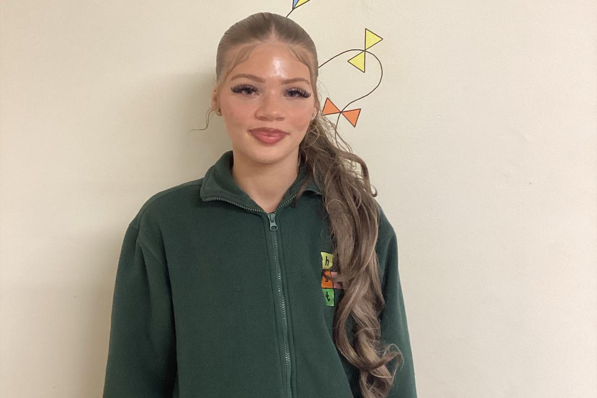 Maisie Peacehaven apprentice