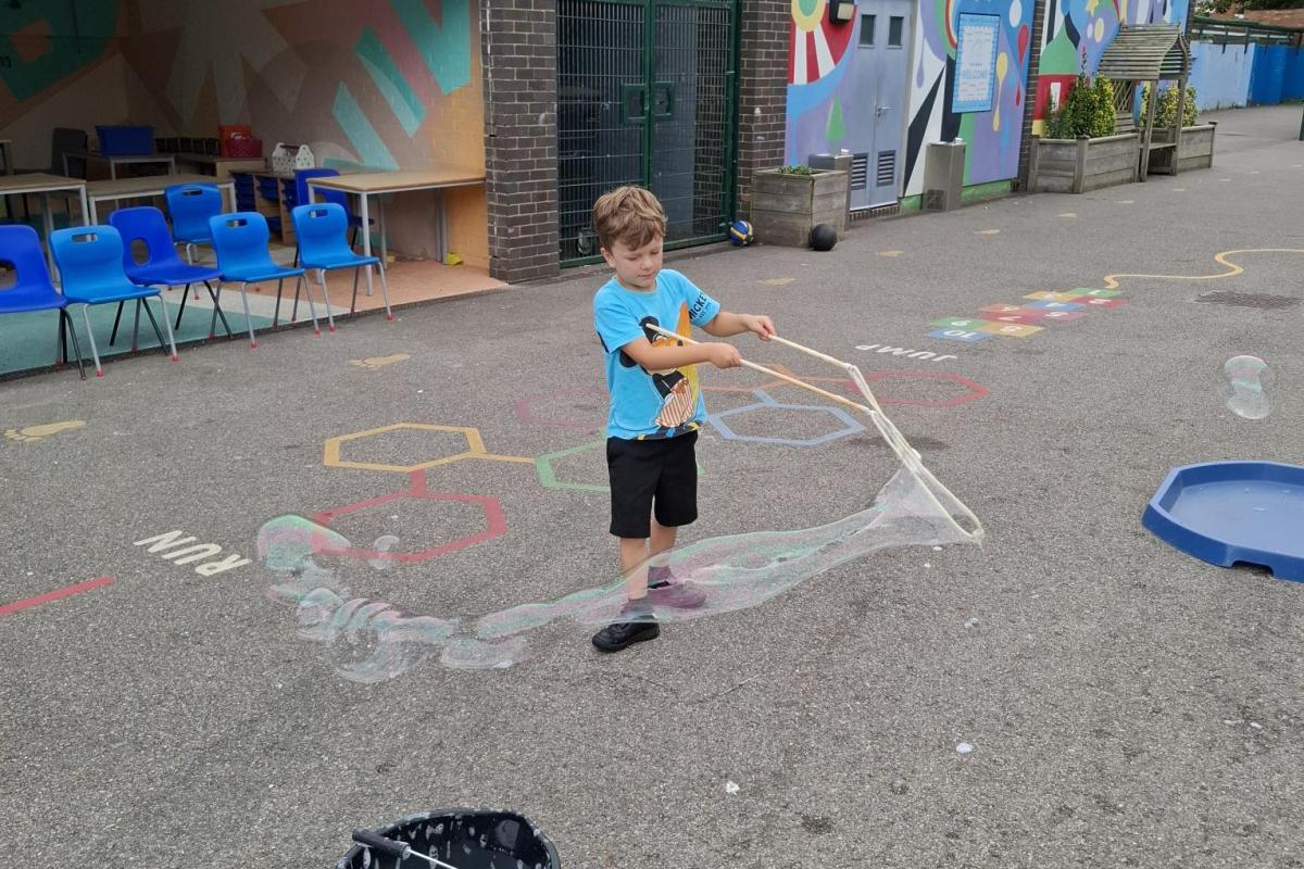 Giant bubbles 1