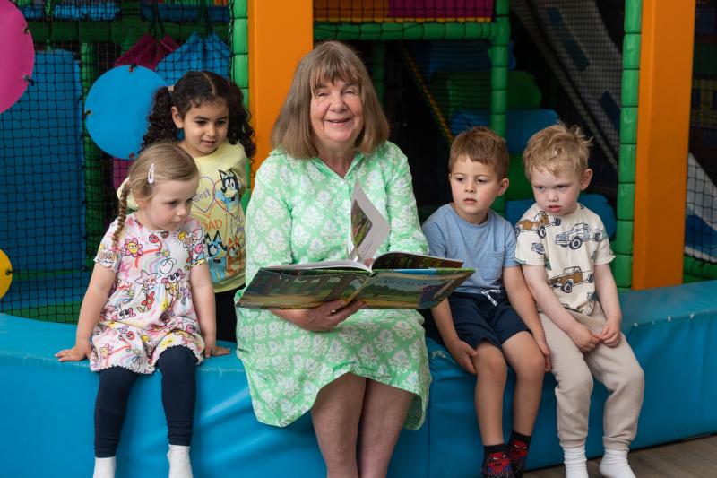 Dame Julia Donadson opening Hopscotch Nurseries library 1 BRIGHTONPICTURES