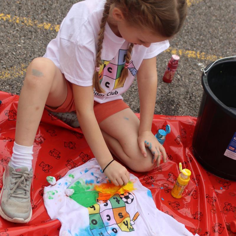 Hopscotch Holiday Club - Summer - Tie Dye 2